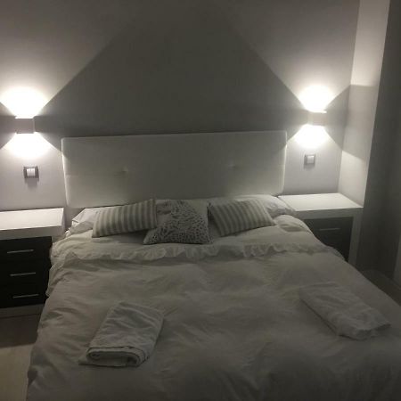 Apartamento Ausonio 2 Dormitorios メリダ エクステリア 写真